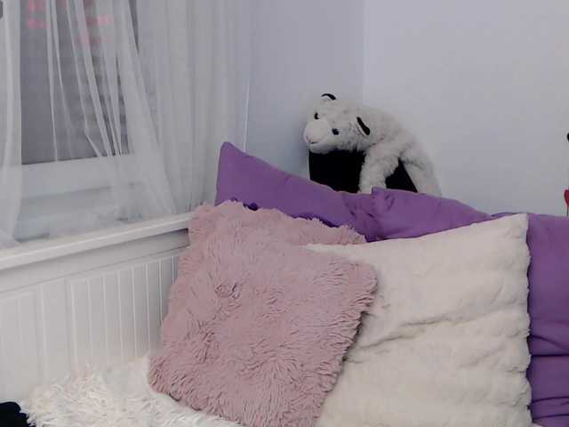 KateLove23 live cam on BongaCams