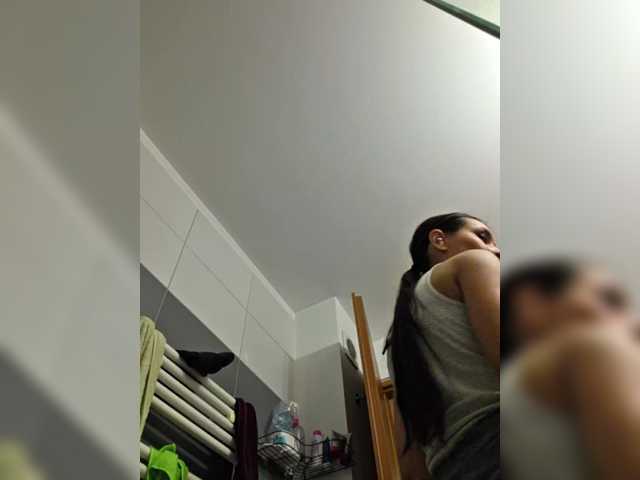 KateLove23 live cam on BongaCams