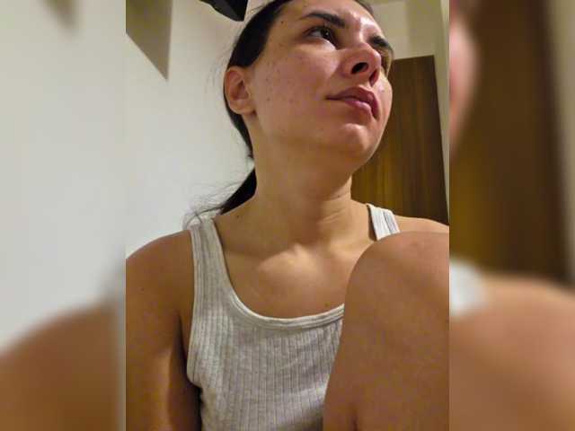 KateLove23 live cam on BongaCams