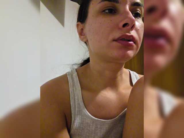 KateLove23 live cam on BongaCams