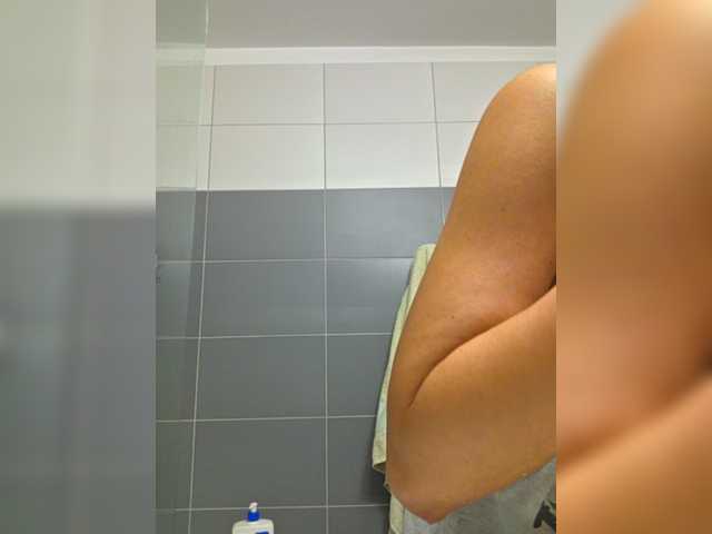 KateLove23 live cam on BongaCams
