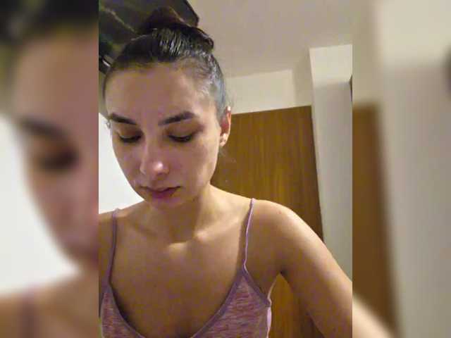 KateLove23 live cam on BongaCams