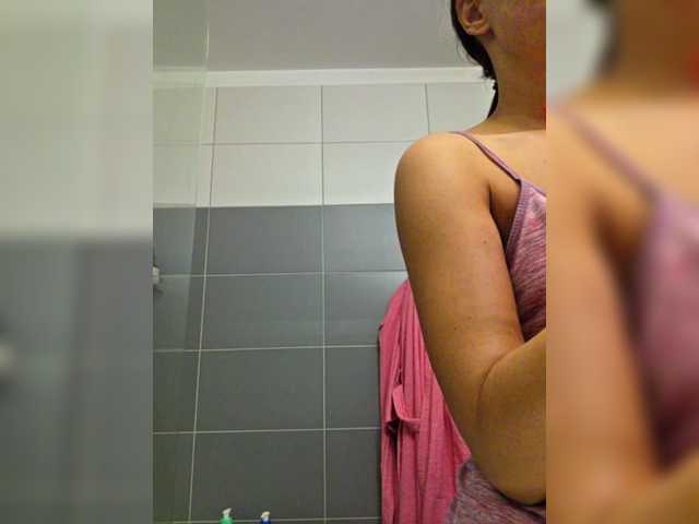 KateLove23 live cam on BongaCams
