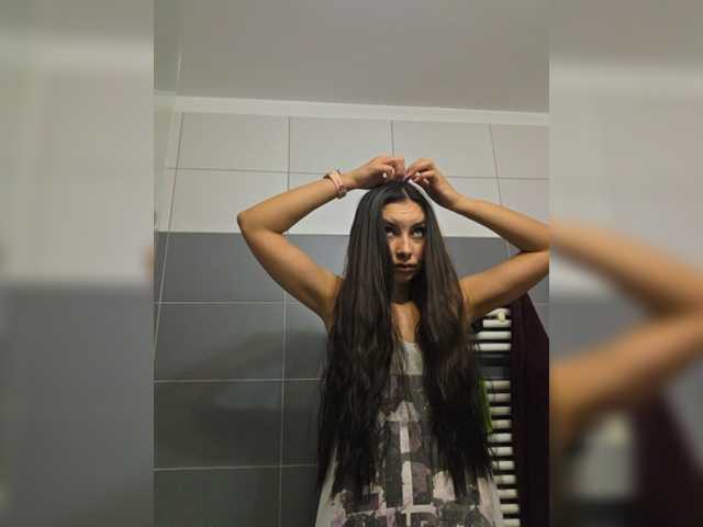 KateLove23 live cam on BongaCams