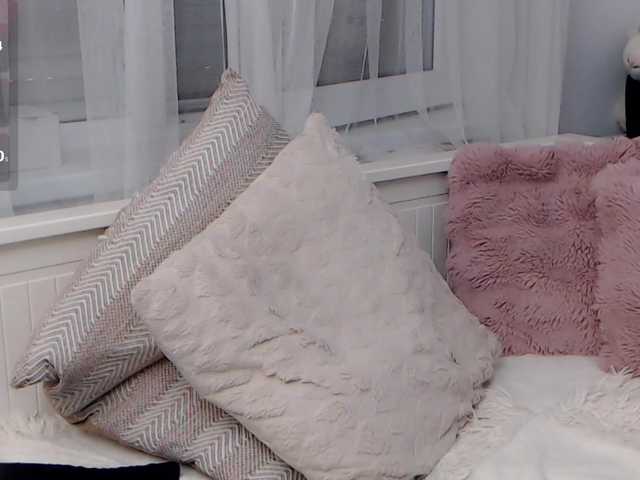 KateLove23 live cam on BongaCams