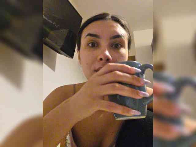 KateLove23 webcam