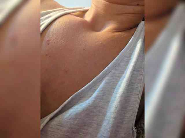 KateLove23 webcam