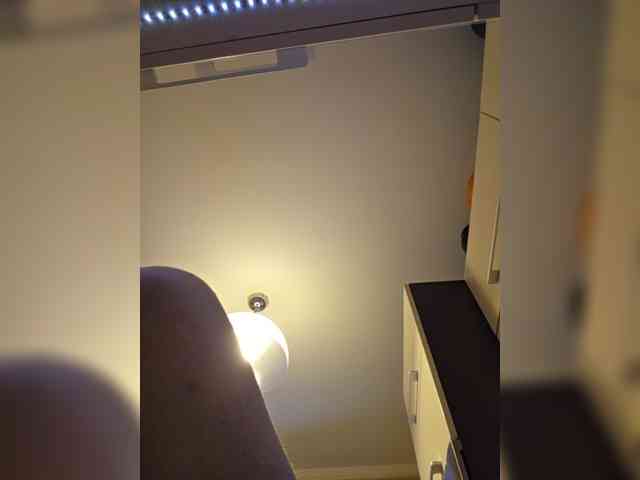 KateLove23 webcam