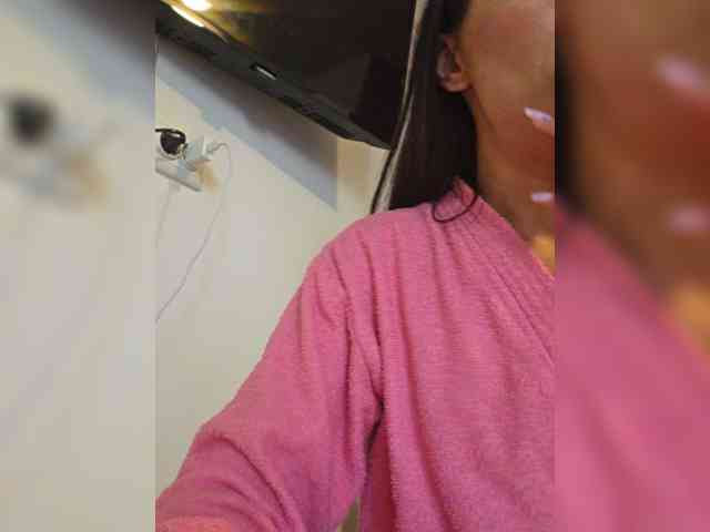 KateLove23 webcam