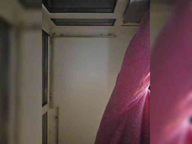 KateLove23 webcam