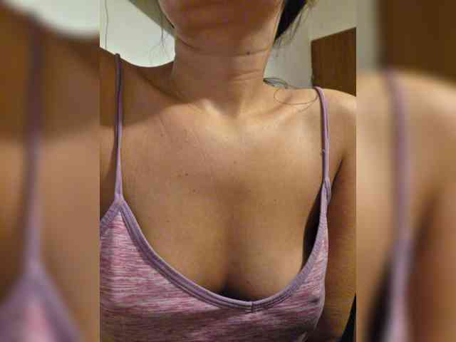 KateLove23 webcam