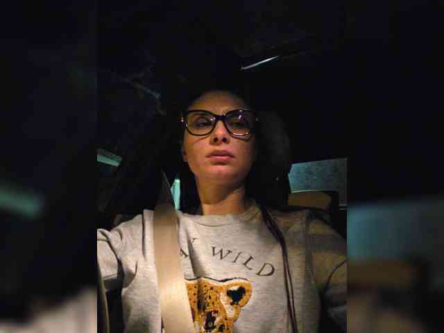 KateLove23 webcam