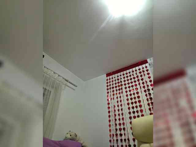 KateLove23 webcam