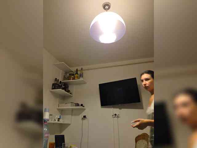 KateLove23 webcam