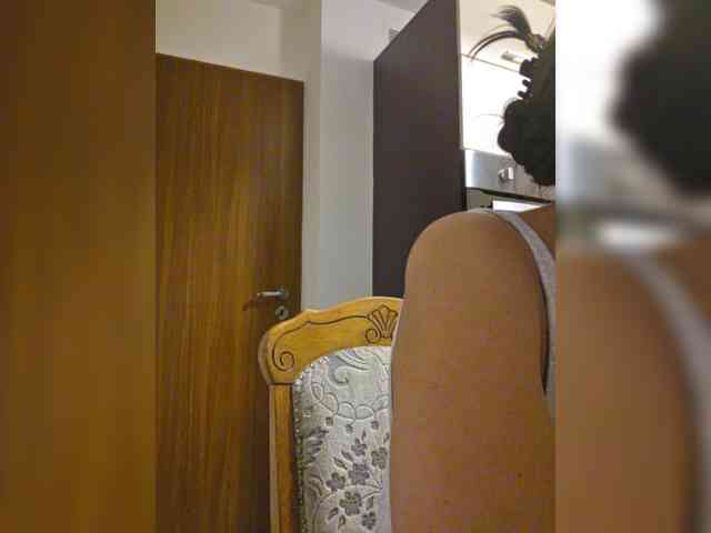 KateLove23 webcam