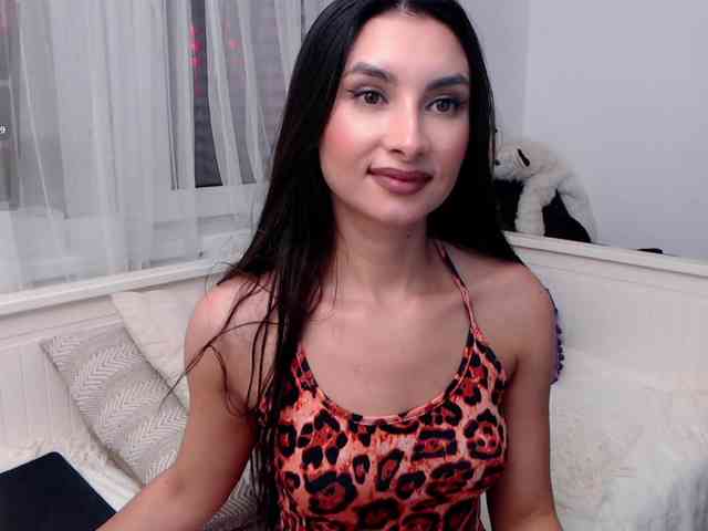 KateLove23 webcam