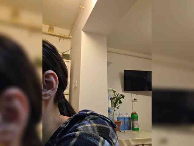 KateLove23 webcam