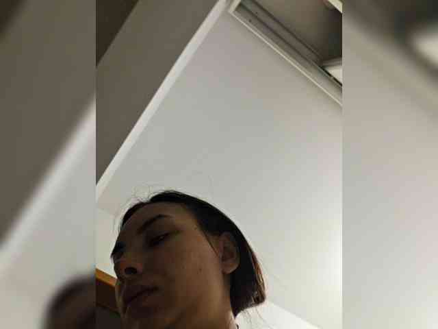 KateLove23 webcam