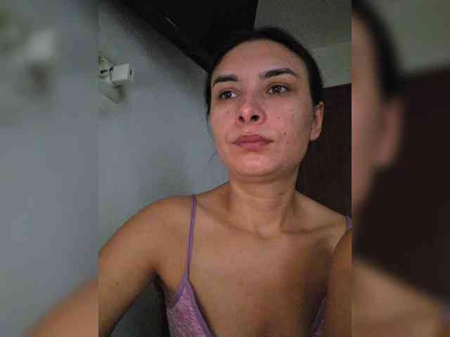 KateLove23 webcam