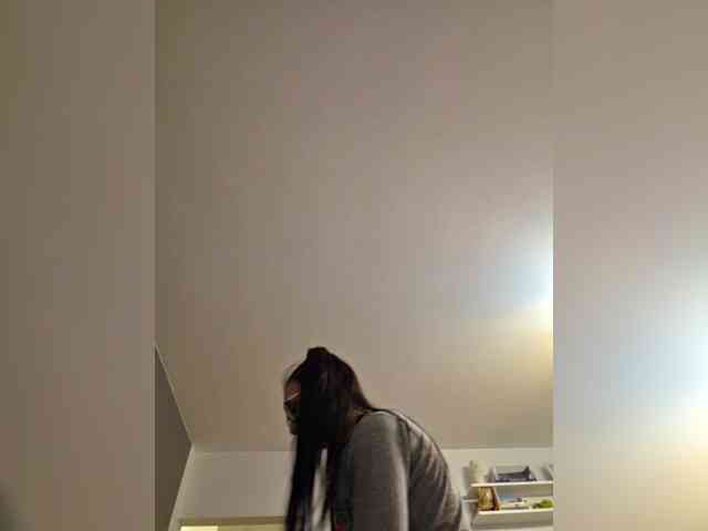 KateLove23 webcam