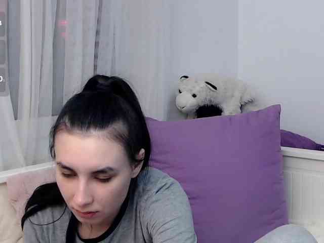 KateLove23 webcam