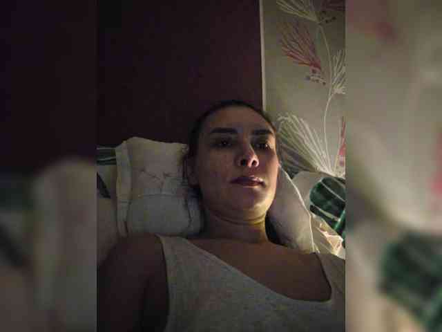 KateLove23 webcam