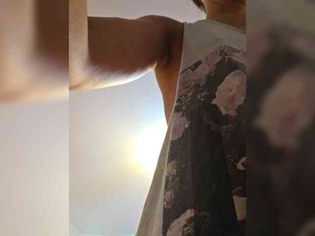 KateLove23 webcam