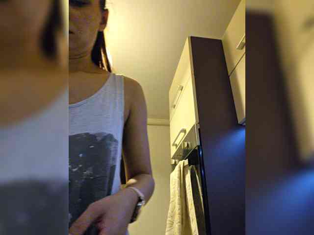 KateLove23 webcam