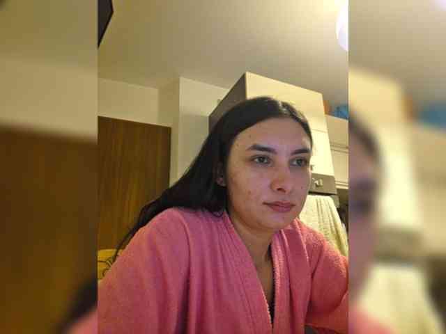 KateLove23 webcam