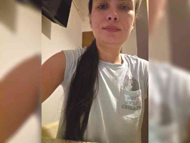 KateLove23 webcam
