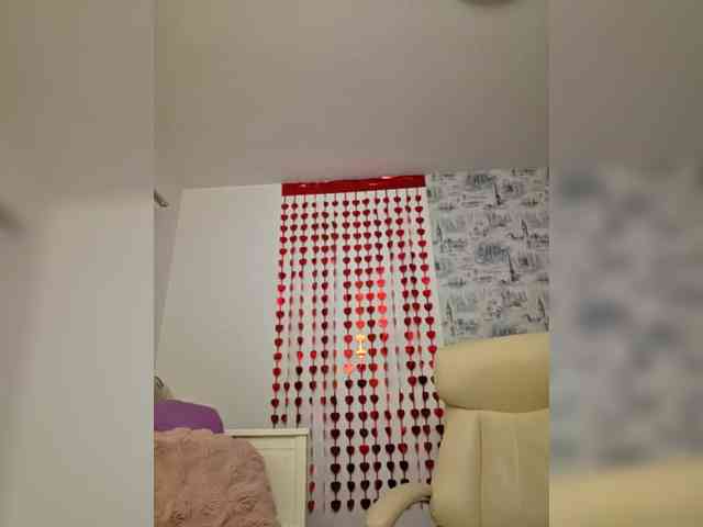 KateLove23 webcam