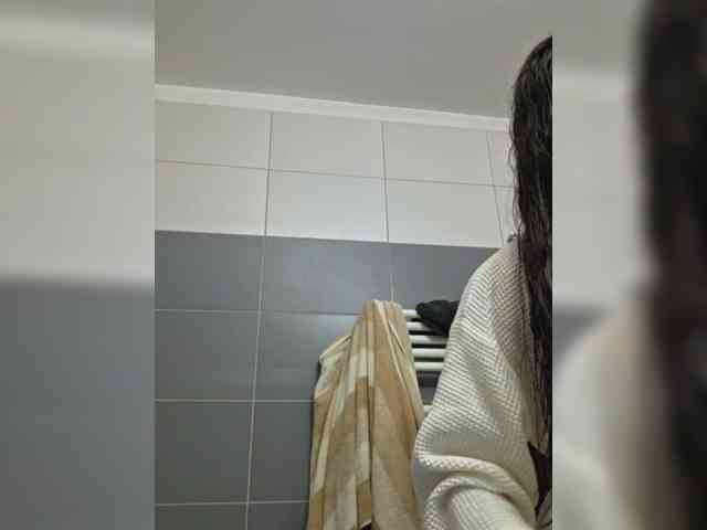 KateLove23 webcam