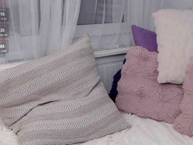 KateLove23 webcam