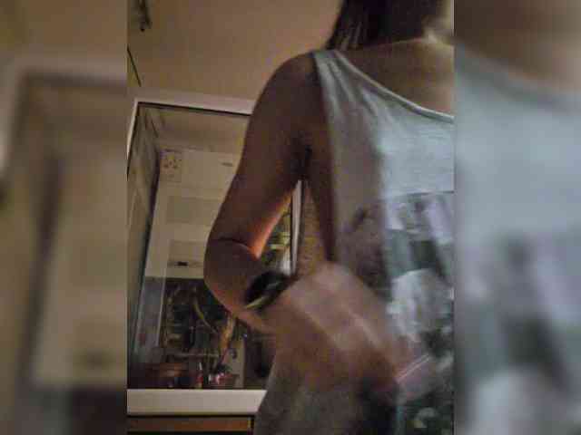 KateLove23 webcam