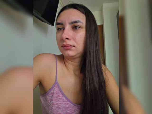 KateLove23 webcam