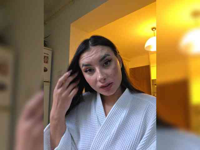 KateLove23 webcam
