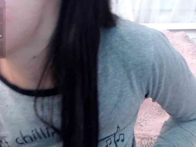 KateLove23 webcam