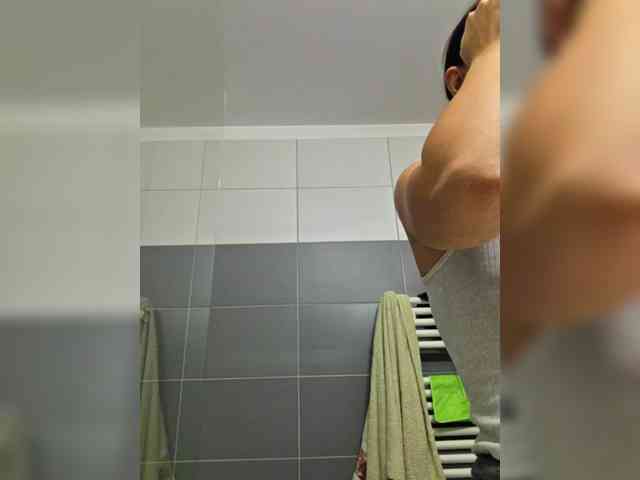 KateLove23 webcam