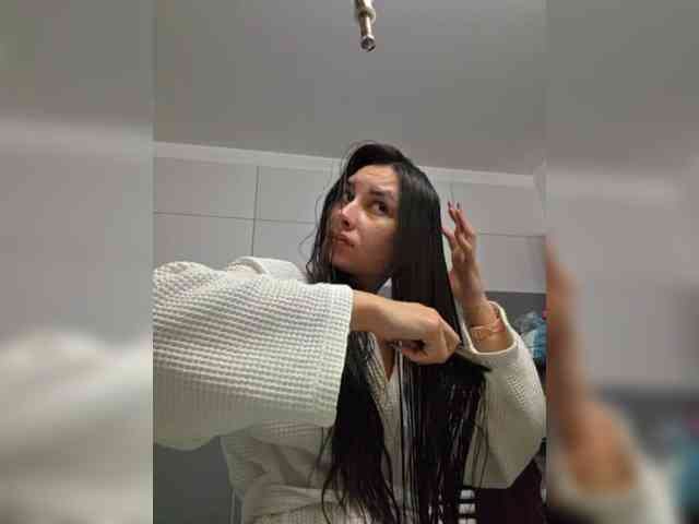 KateLove23 webcam