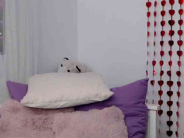 KateLove23 webcam
