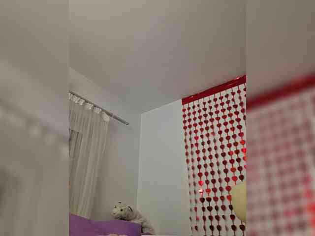 KateLove23 webcam