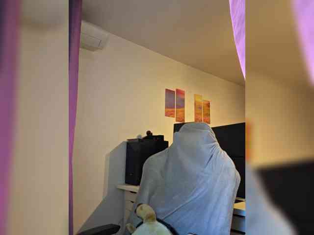 KateLove23 webcam