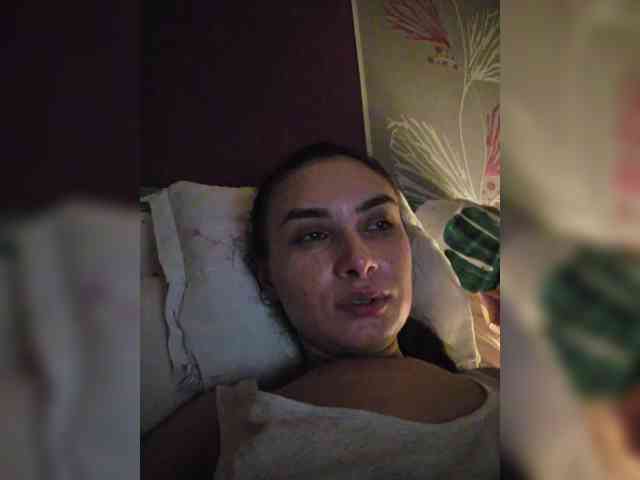 KateLove23 webcam