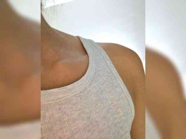 KateLove23 webcam