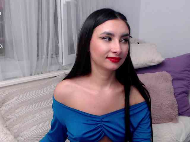 KateLove23 webcam