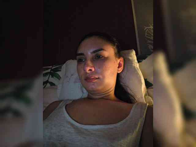 KateLove23 webcam