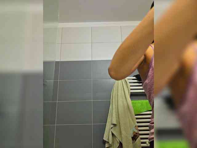 KateLove23 Live Webcam on BongaCams