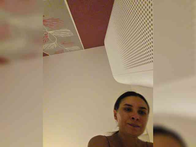 KateLove23 webcam
