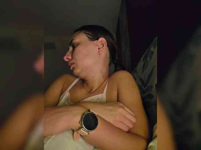KateLove23 webcam