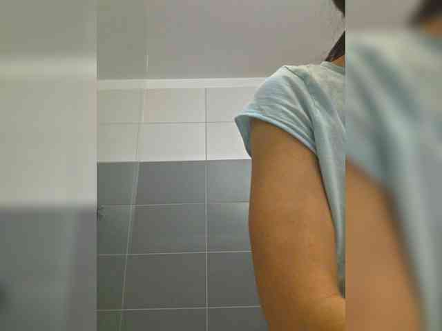 KateLove23 webcam